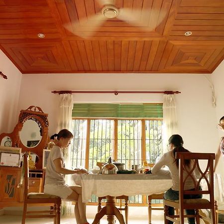 Lumbini Villa Бентота Экстерьер фото