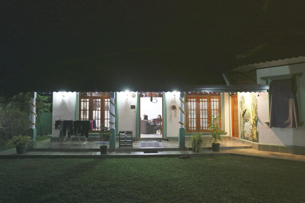 Lumbini Villa Бентота Экстерьер фото